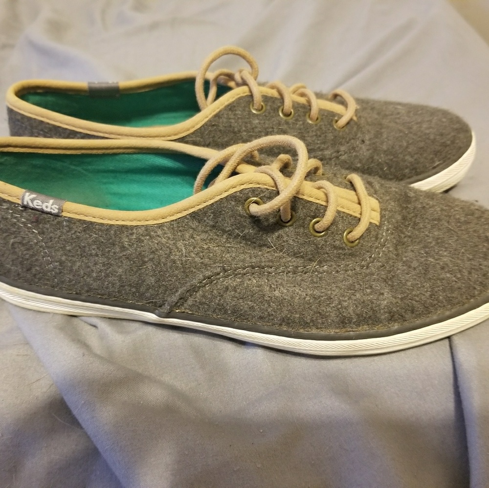 Keds - Picture 2 of 2